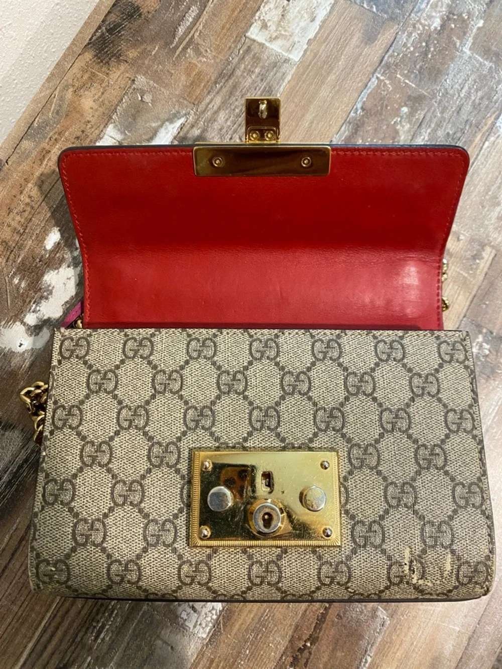 Gucci Red Leather Top Flap GG Canvas Chain Shoulder Bag - Picture 15 of 16